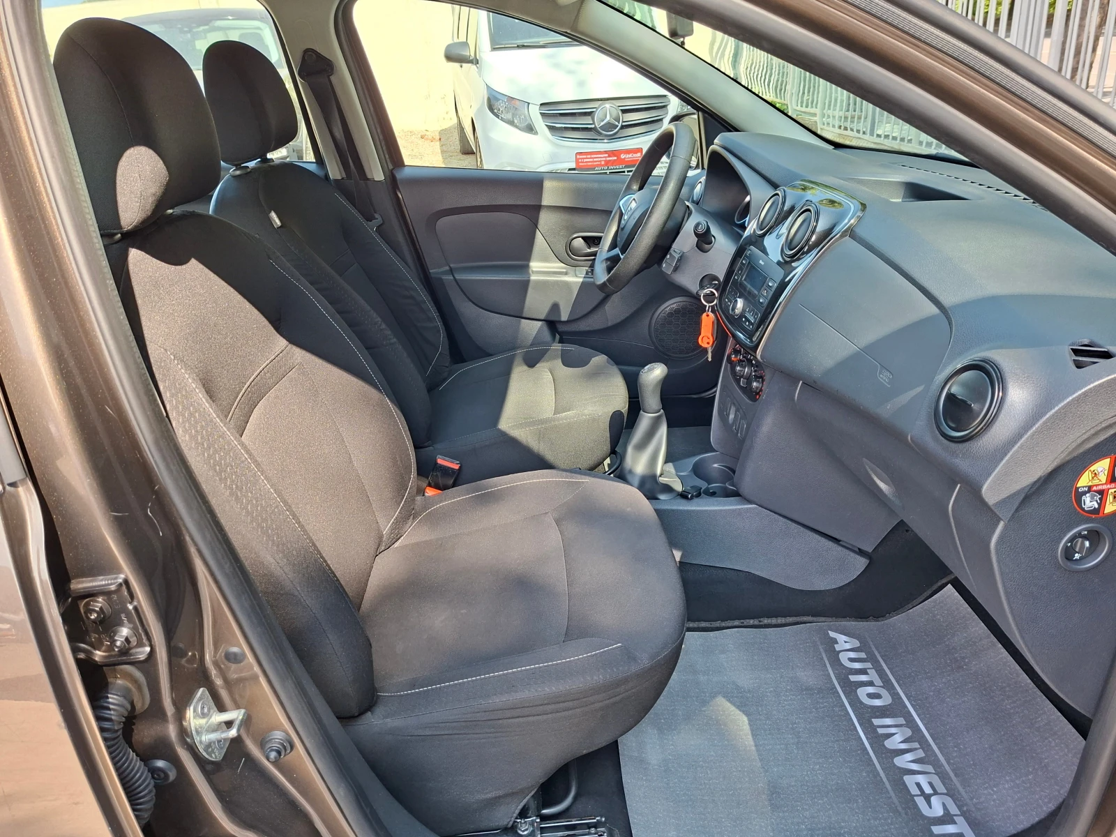 Dacia Sandero | Mobile.bg � ����������� 14