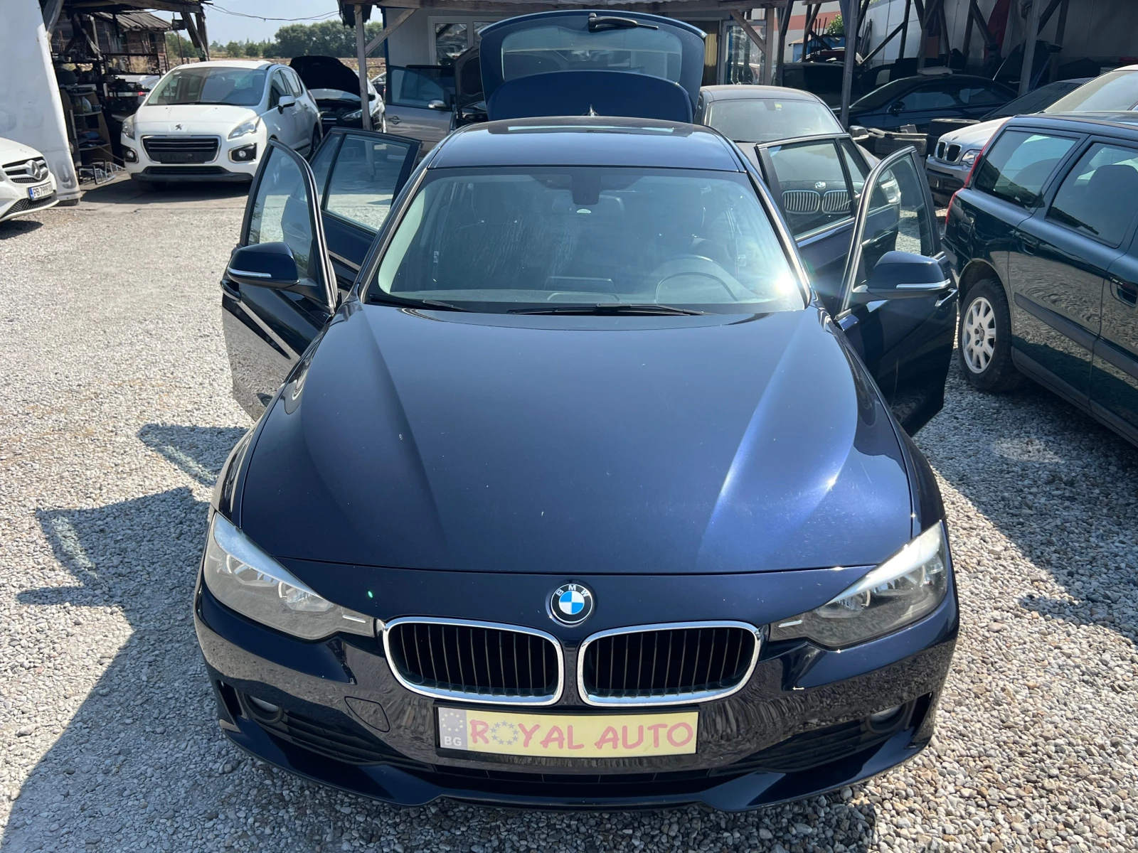 BMW 318 ЛИЗИНГ-АВТОМАТ-КЛИМА, снимка 16 - Автомобили и джипове - 55914630
