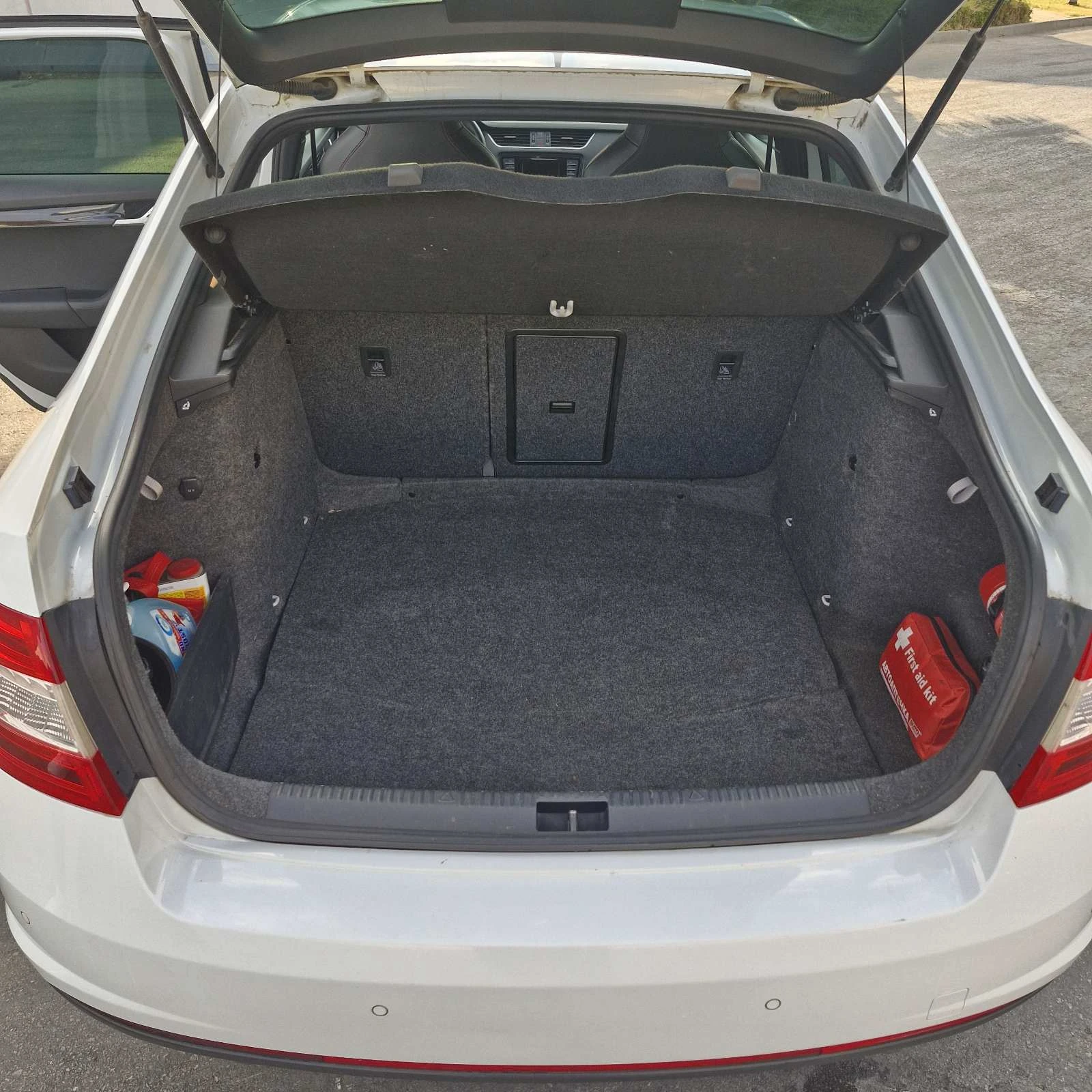 Skoda Octavia 2.0 RS, снимка 15 - Автомобили и джипове - 56082125