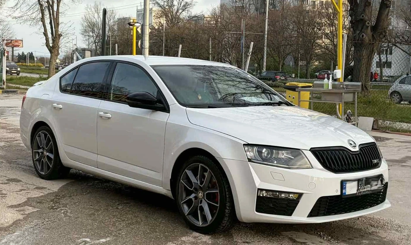 Skoda Octavia 2.0 RS, снимка 3 - Автомобили и джипове - 56082125