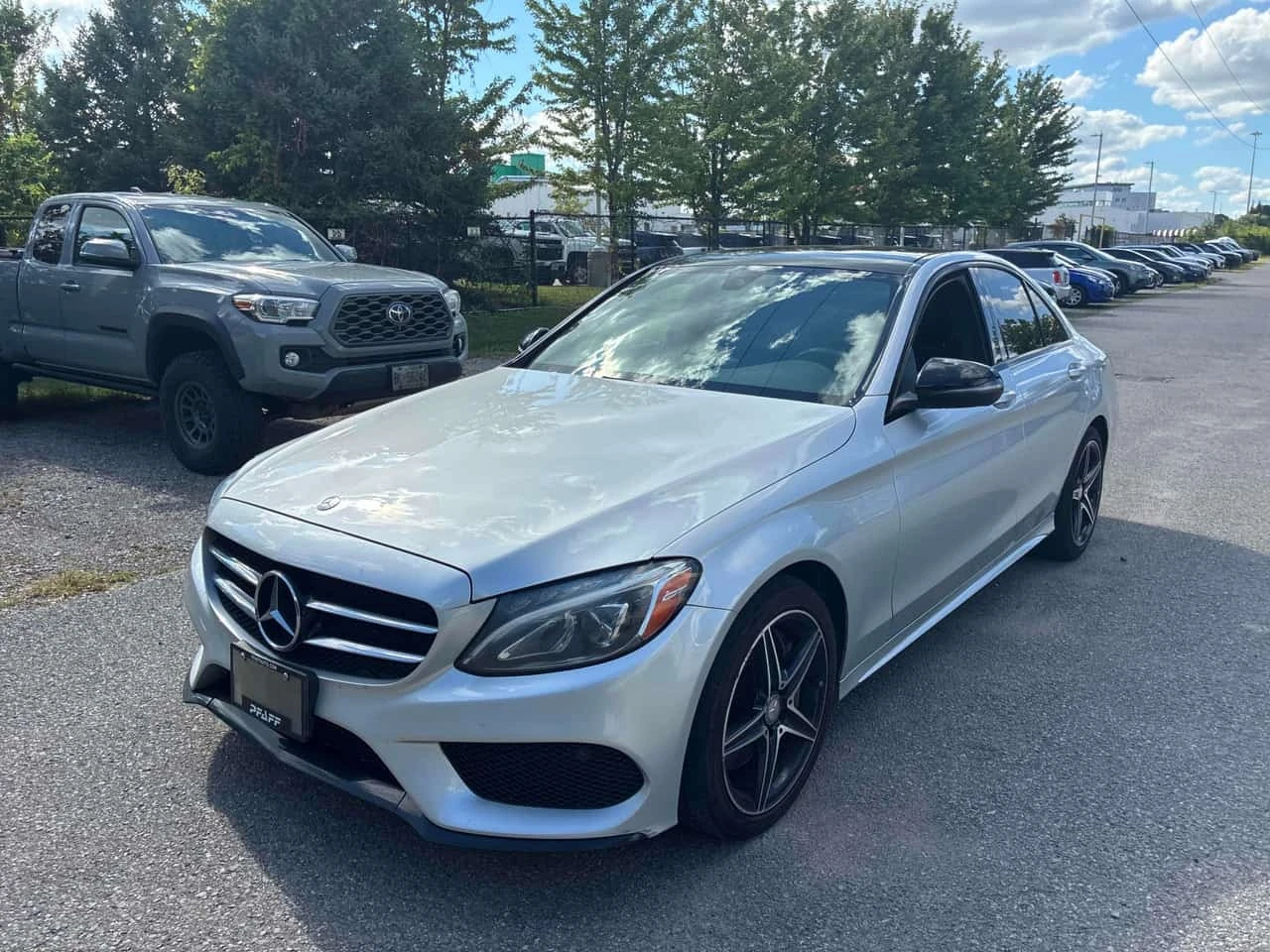 Mercedes-Benz C 300 * CARFAX * БЕЗ ПЪРВОНАЧАЛНА ВНОСКА