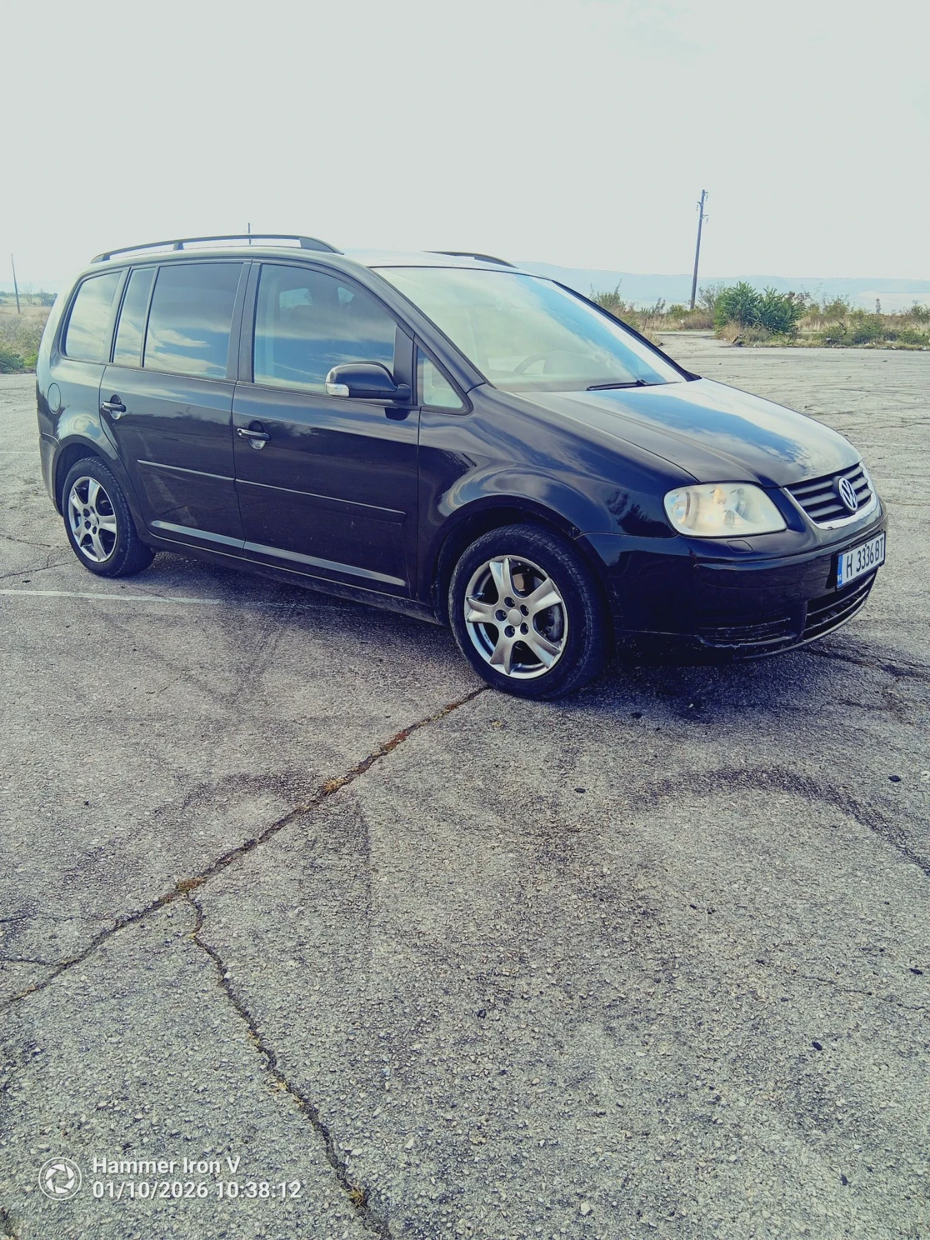 VW Touran 1.9 105ps7 места теглич