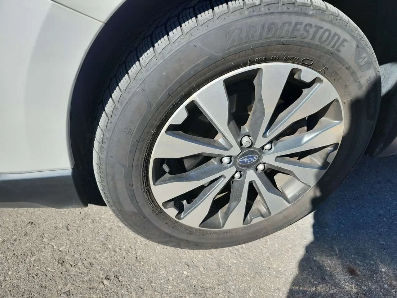 Subaru Outback * 5dr Wgn Cvt 2.5i W/limited Pkg * CARFAX  | Mobile.bg � ����������� 4