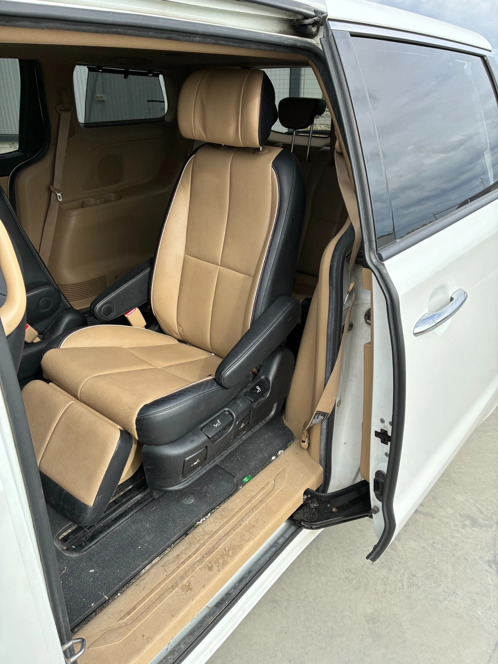 Kia Sedona SXL | Mobile.bg � ����������� 3