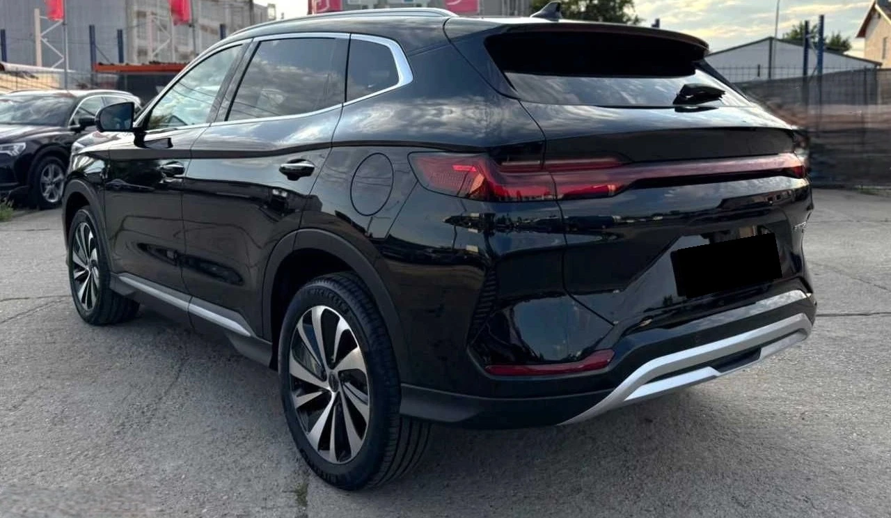 BYD Seal U DM-i 1.5  AWD, снимка 4 - Автомобили и джипове - 56735739