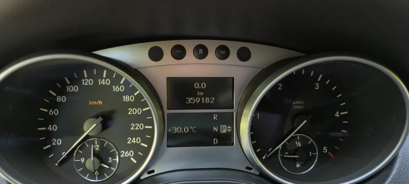 Mercedes-Benz ML 280, снимка 3 - Автомобили и джипове - 52461238