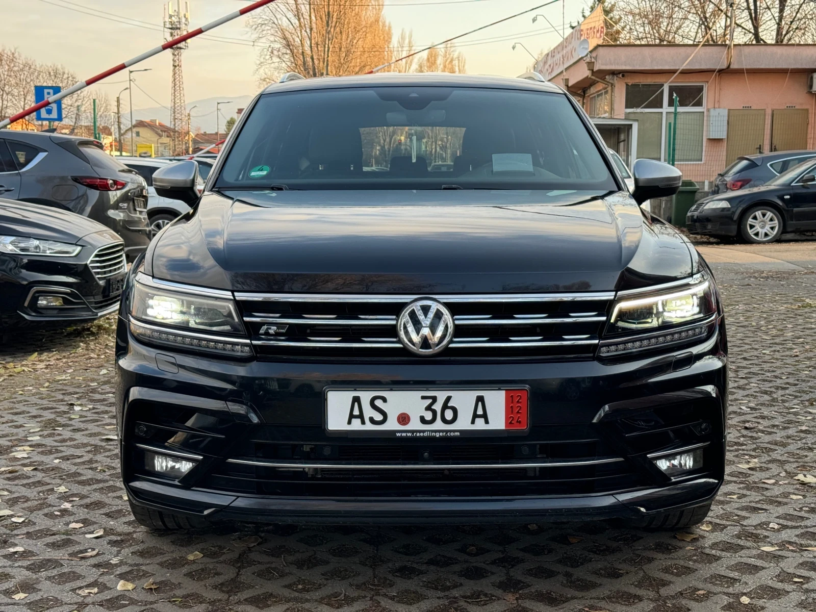 VW Tiguan 2.0 ALL SPACE 2X R LINE 4 MOTION HIGHLINE 190k.c.F - изображение 6