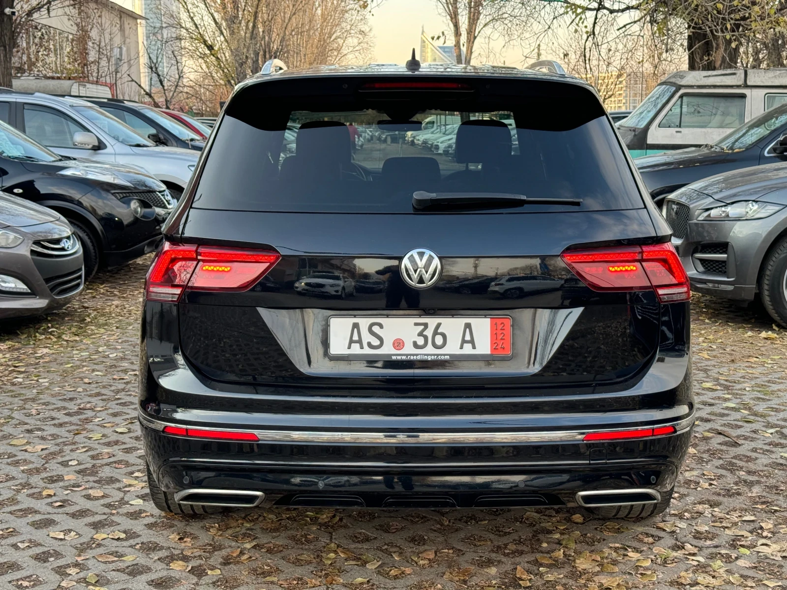 VW Tiguan 2.0 ALL SPACE 2X R LINE 4 MOTION HIGHLINE 190k.c.F - изображение 3