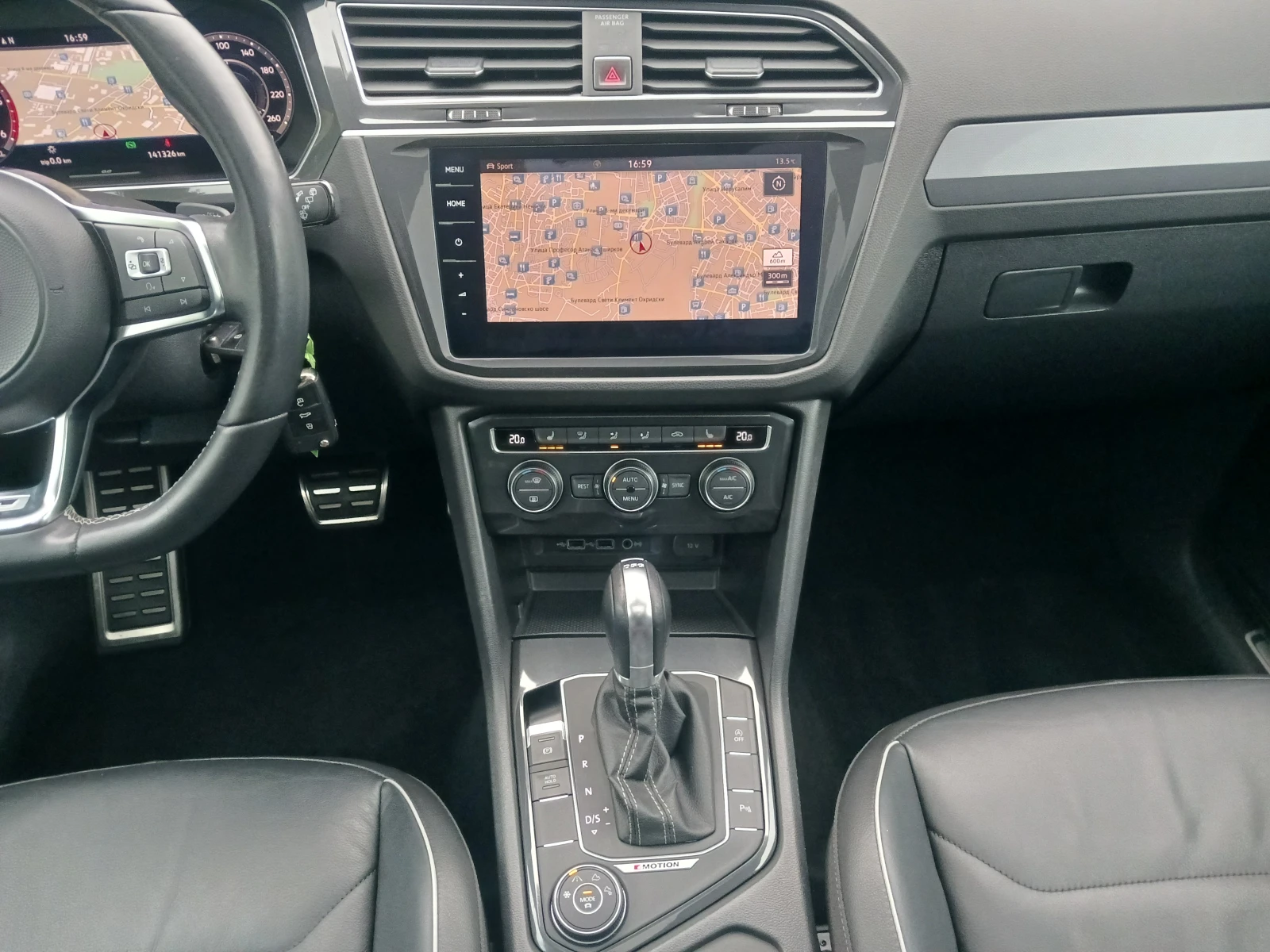 VW Tiguan 2.0 TDI= R-LINE= FULL LED= DIGITAL= TOP=  - изображение 10