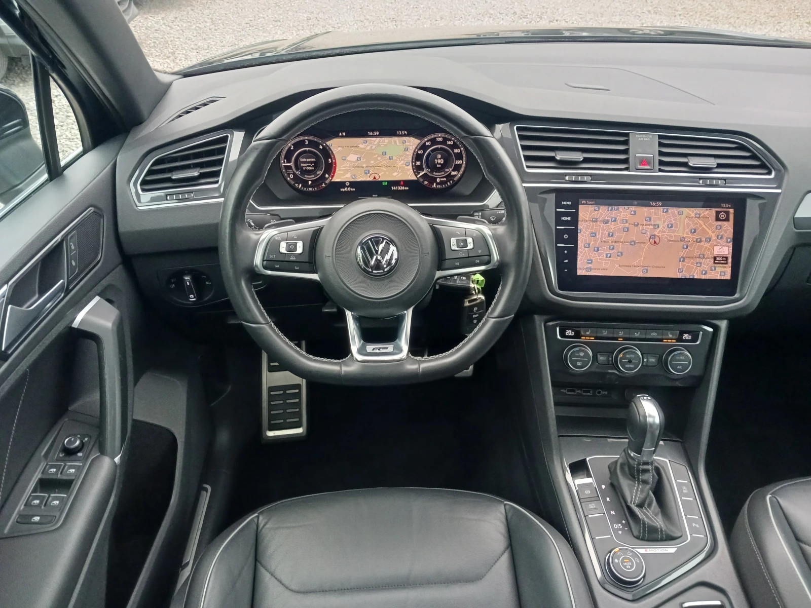 VW Tiguan 2.0 TDI= R-LINE= FULL LED= DIGITAL= TOP=  - изображение 9