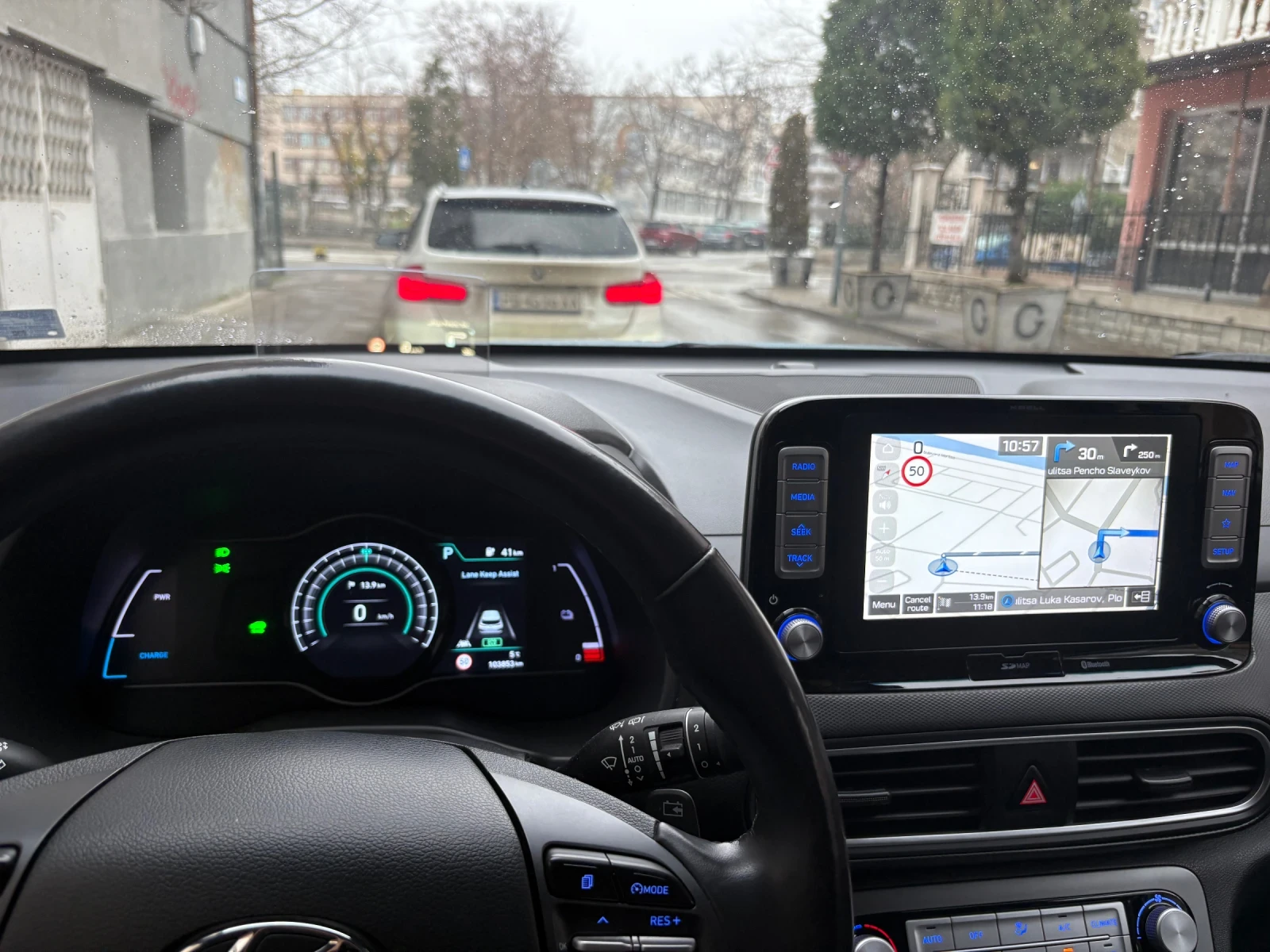 Hyundai Kona, снимка 13 - Автомобили и джипове - 54353151