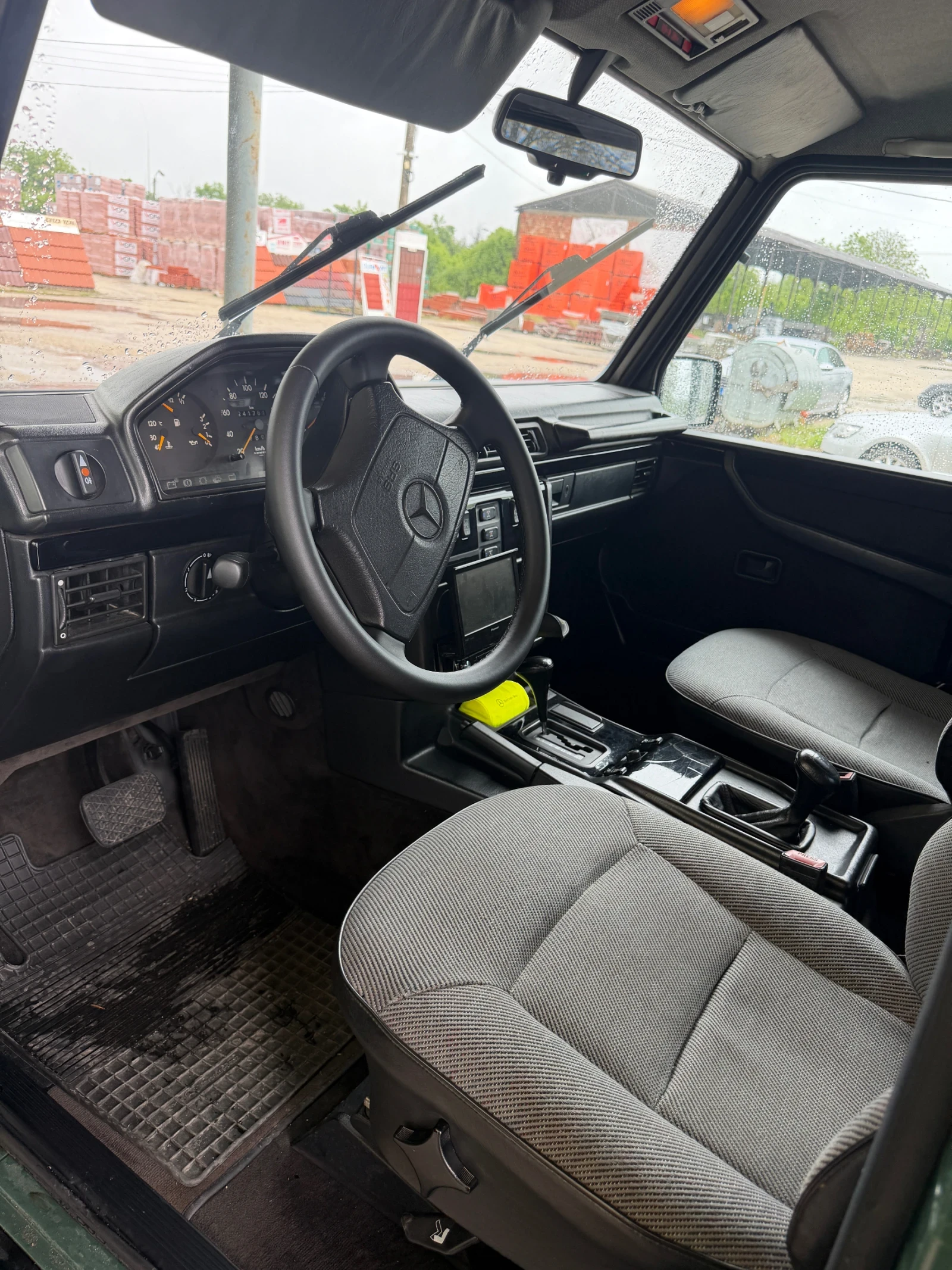 Mercedes-Benz G 350, снимка 5 - Автомобили и джипове - 54580667