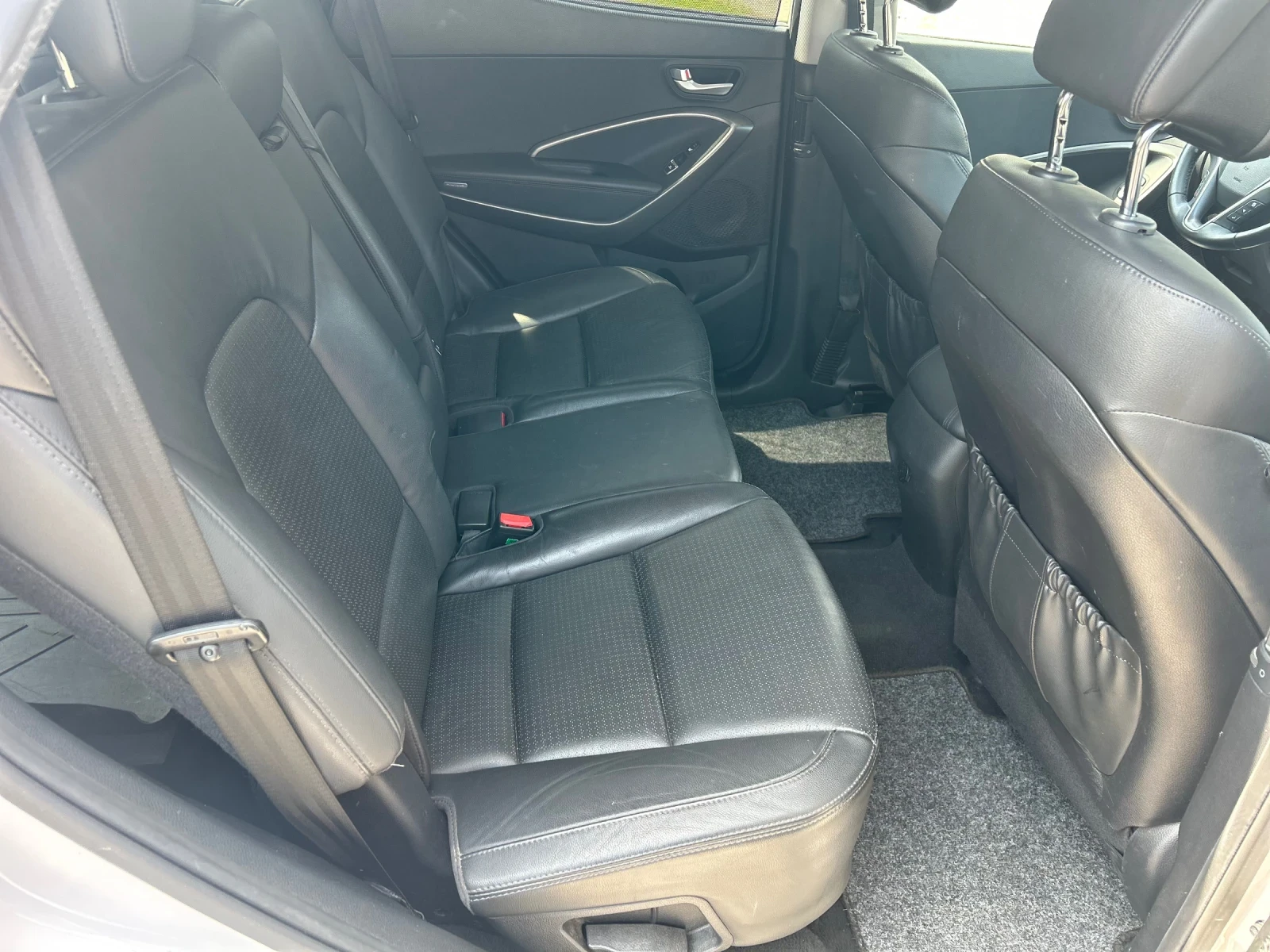 Hyundai Santa fe 4x4, снимка 15 - Автомобили и джипове - 54868523
