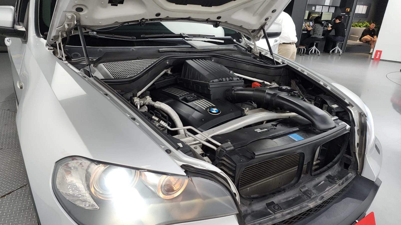 BMW X5 xDrive30i* 360* HUD* КРАЙНА ЦЕНА, снимка 6 - Автомобили и джипове - 55496075