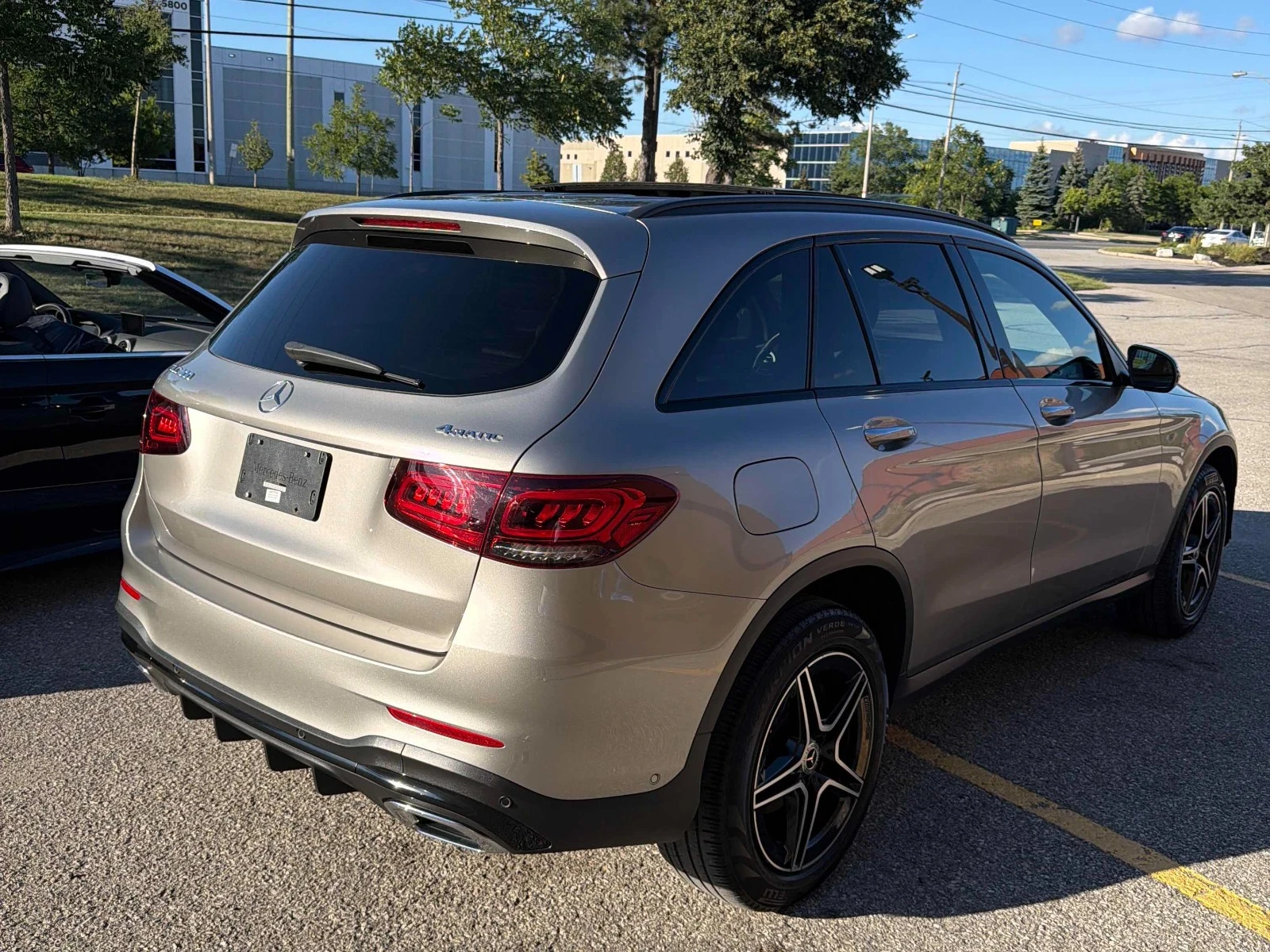 Mercedes-Benz GLC 300 4Matic | ����� ������� � �������� | 1 ���������� | Mobile.bg � ����������� 4