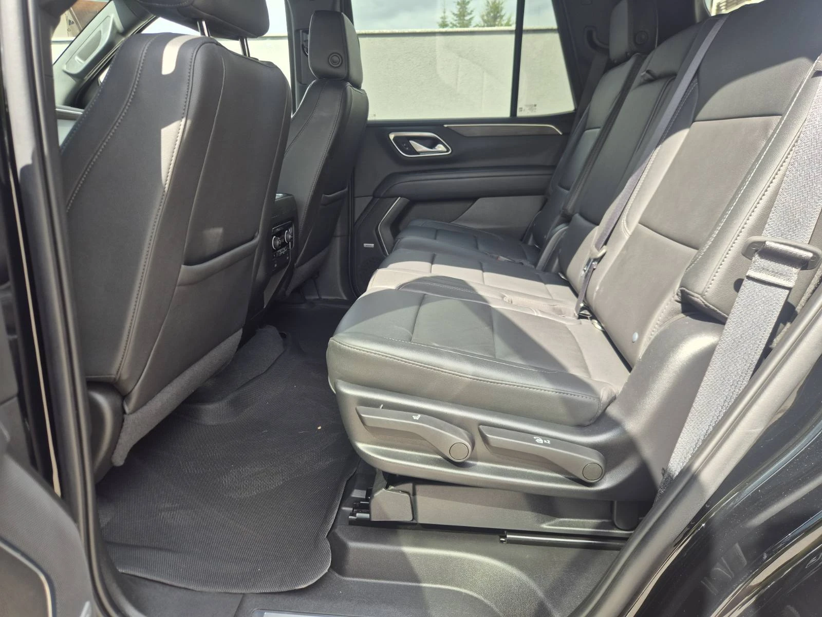 Chevrolet Tahoe Z71 5.3 4WD V8 Hydra-Matic, снимка 16 - Автомобили и джипове - 56117781