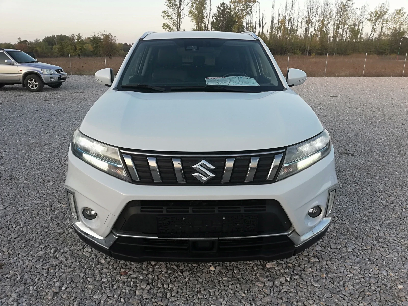 Suzuki Vitara 1.4I HIBRID NAVI 4X4, снимка 12 - Автомобили и джипове - 56574350