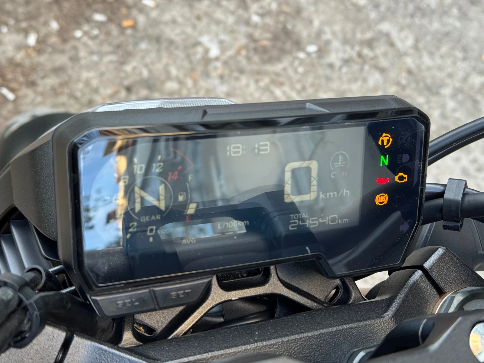 Honda Cb CB650R LED/Shifter/Akrapovich, снимка 7 - Мотоциклети и мототехника - 54295954