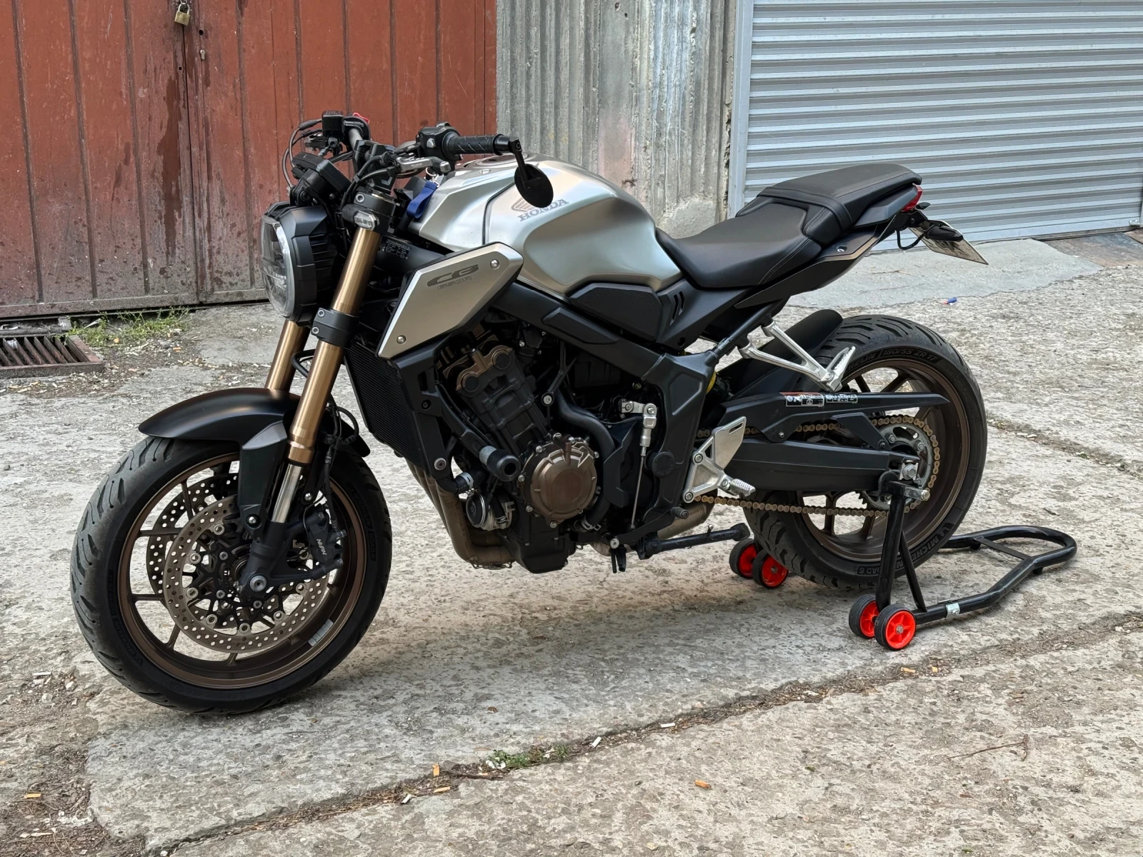 Honda Cb CB650R LED/Shifter/Akrapovich