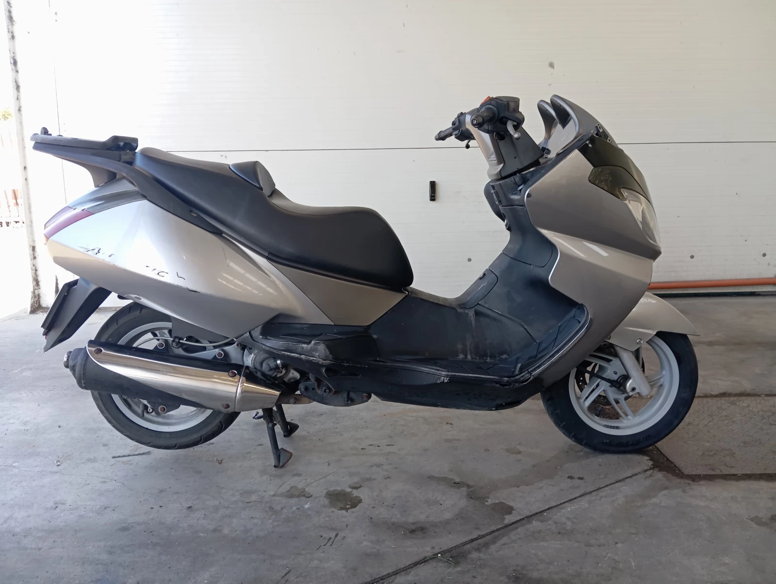 Aprilia Atlantic 200, снимка 2 - Мотоциклети и мототехника - 56001787
