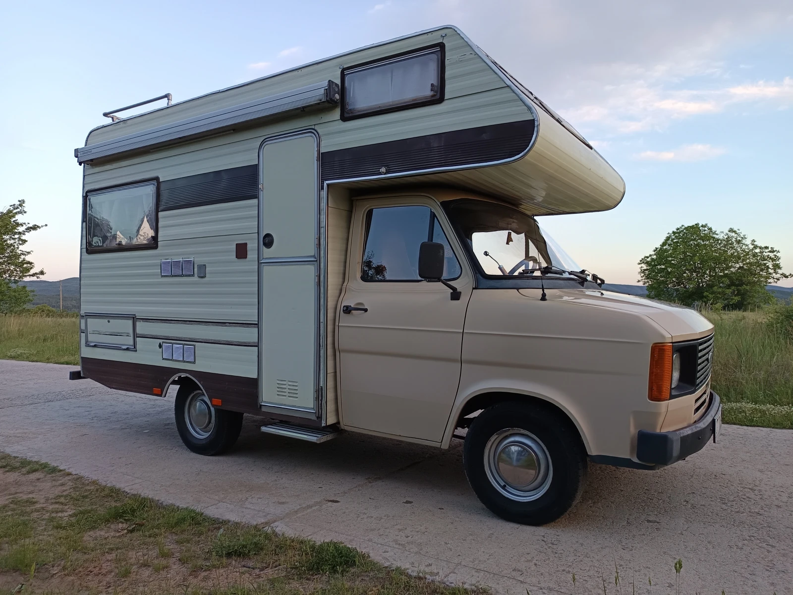Кемпер Ford Tranzit