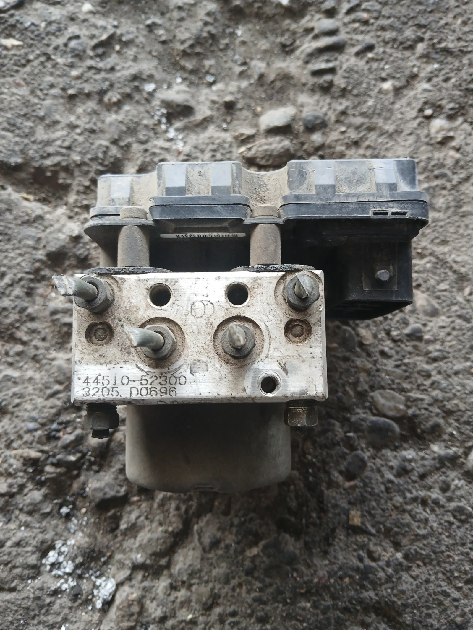 89541-52230 ABS ����� Toyota Yaris Verso 1.4 D4D 2005�  | Mobile.bg � ����������� 2