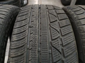 Гуми Зимни 245/45R20, снимка 2 - Гуми и джанти - 46992031