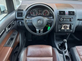 VW Touran 2.0TDI* R-LINE* NAVI* 7 МЕСТА* МУЛТИ ВОЛАН* ЛИЗИНГ, снимка 3