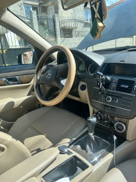 Mercedes-Benz C 200, снимка 6