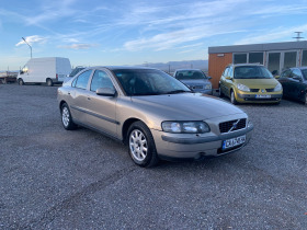 Volvo S60 2.4i 