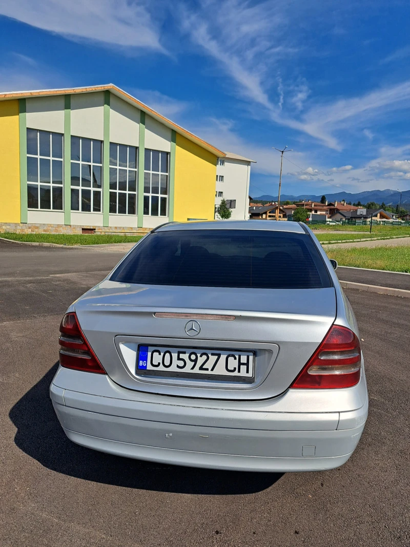 Mercedes-Benz C 200 CDI, снимка 3 - Автомобили и джипове - 47187833