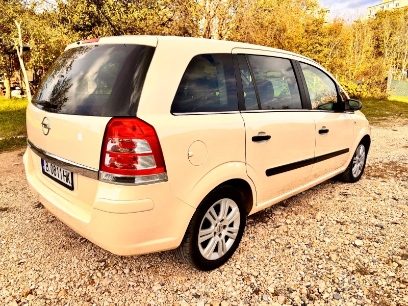 Opel Zafira 1.7CDTI Cosmo 110к.с. 6+ 1 места!, снимка 5 - Автомобили и джипове - 48006886