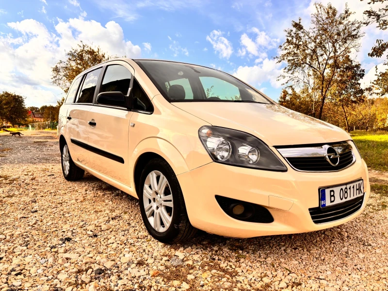 Opel Zafira 1.7CDTI Cosmo 110к.с. 6+ 1 места!, снимка 1 - Автомобили и джипове - 48006886