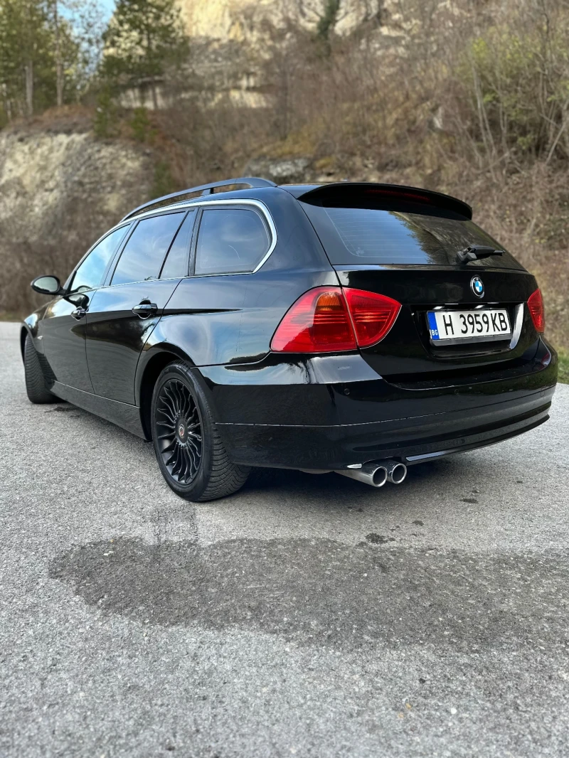 BMW 330 Xdrive, снимка 15 - Автомобили и джипове - 48353573