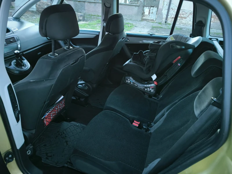 Citroen C4 Picasso 1.6 HDI, снимка 10 - Автомобили и джипове - 48620076