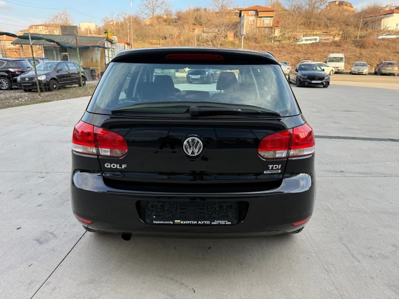 VW Golf, снимка 4 - Автомобили и джипове - 49359946