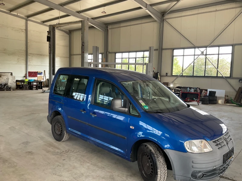 VW Caddy 1.9 Motor климатик нов внос , снимка 4 - Автомобили и джипове - 50645463