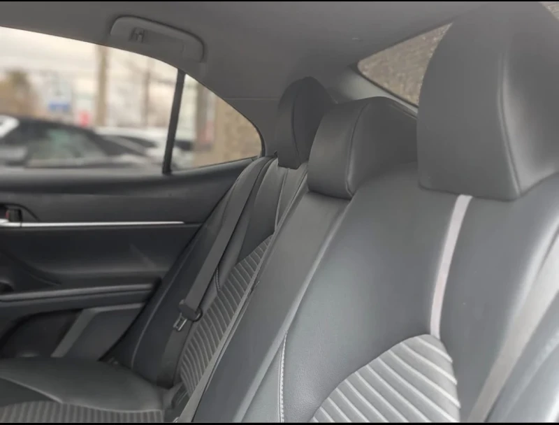 Toyota Camry LE * * ПОДГРЕВ * * КАМЕРА * * CARFAX * * КРЕДИТ, снимка 7 - Автомобили и джипове - 52863340