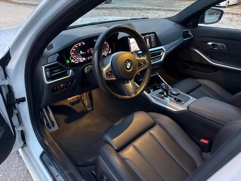 BMW 330 * 330i xDrive Sedan * CARFAX * ЦЕНА ДО БГ, снимка 7 - Автомобили и джипове - 52906194
