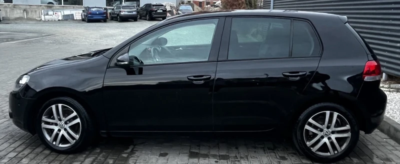 VW Golf, снимка 2 - Автомобили и джипове - 53089230