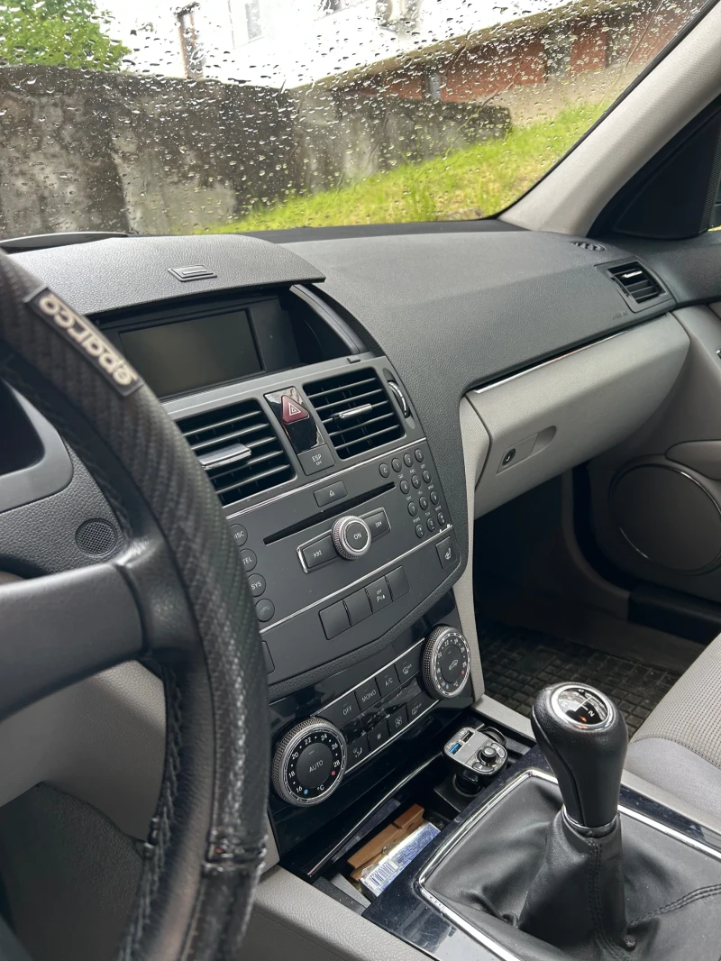 Mercedes-Benz C 200, снимка 6 - Автомобили и джипове - 53293439