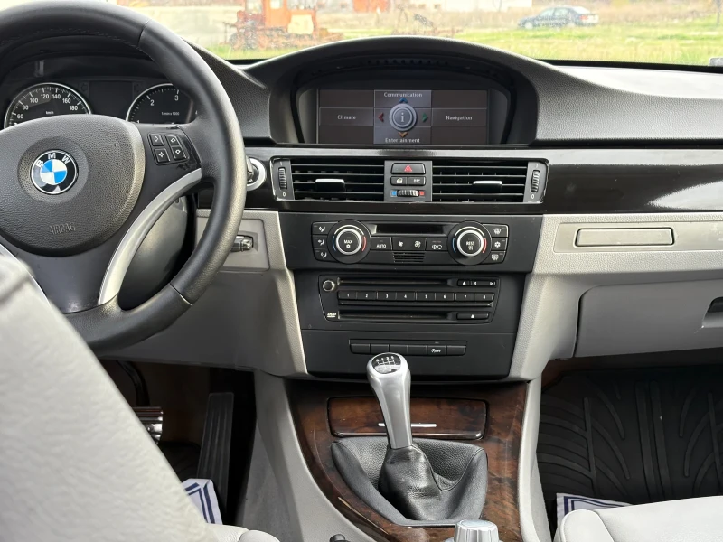 BMW 320 BMW E 91 Feys 2008г Фул Навигация , снимка 9 - Автомобили и джипове - 53308295