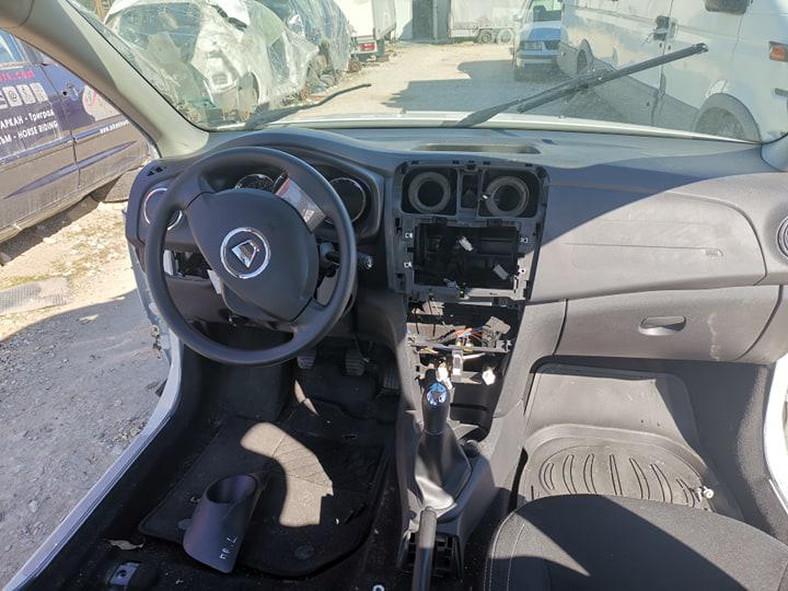 Dacia Logan 1.5 dci, снимка 5 - Автомобили и джипове - 28101993