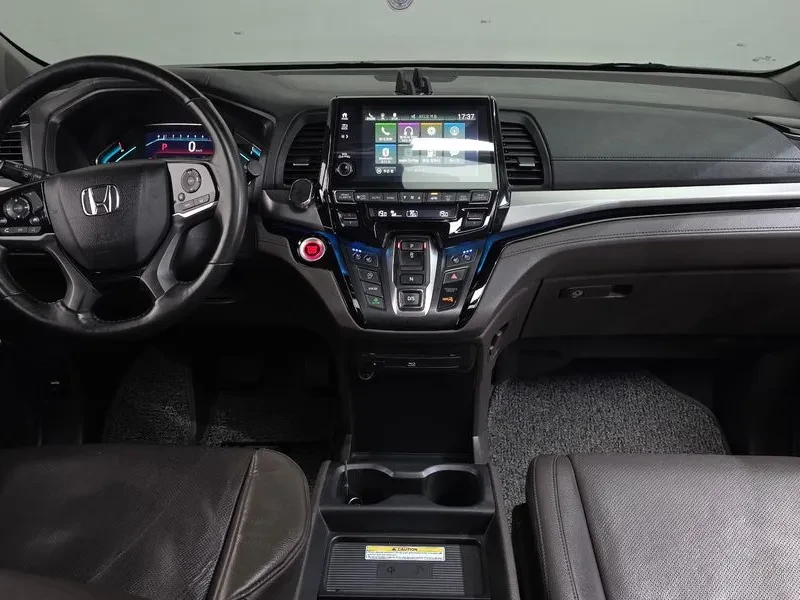 Honda Odyssey 3.5 5Th Generation, снимка 7 - Автомобили и джипове - 55843019