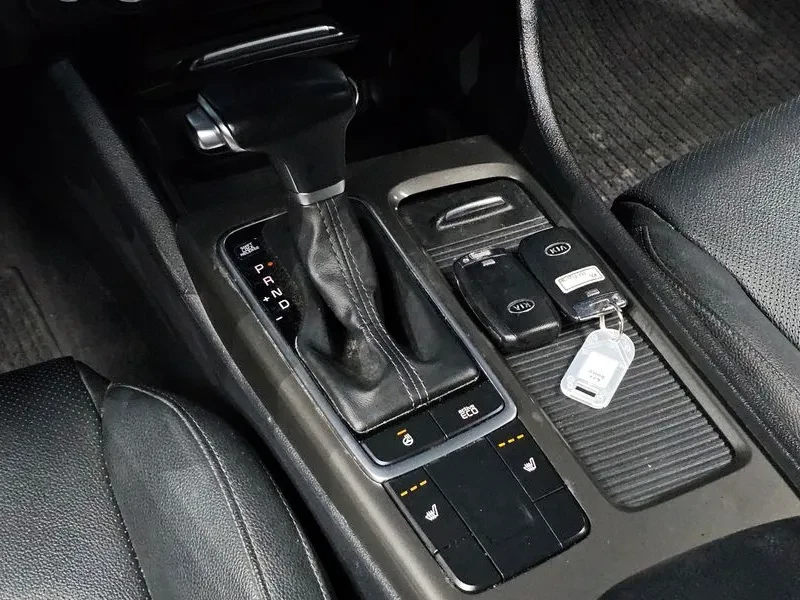 Kia K5 2Nd Generation 2.0 Lpi Luxury, снимка 9 - Автомобили и джипове - 56220562