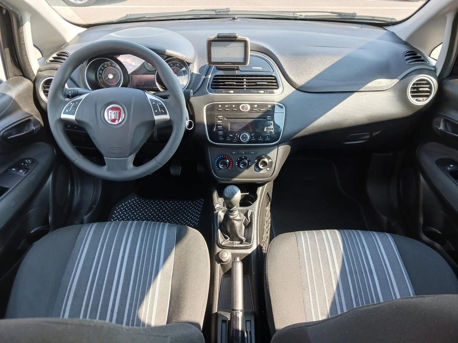 Fiat Punto 1.2 GPL - изображение 8