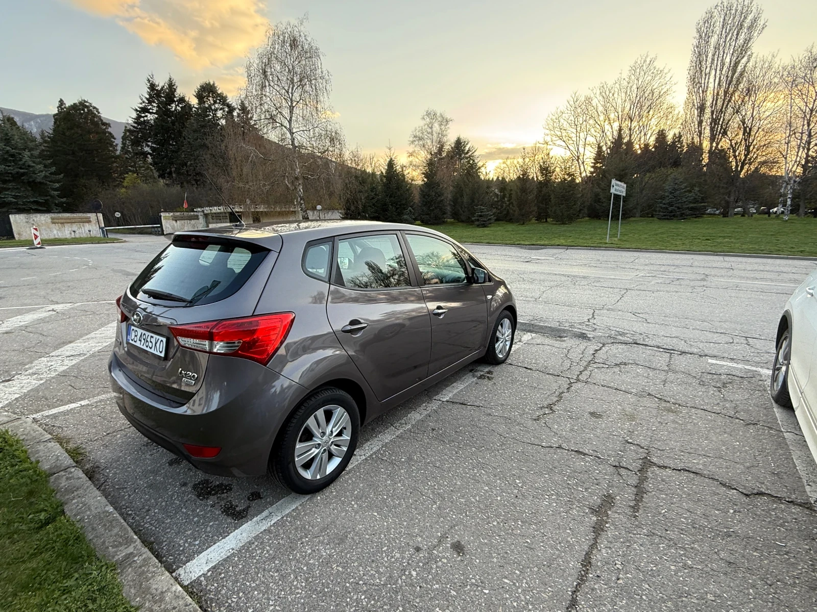 Hyundai Ix20  - изображение 4