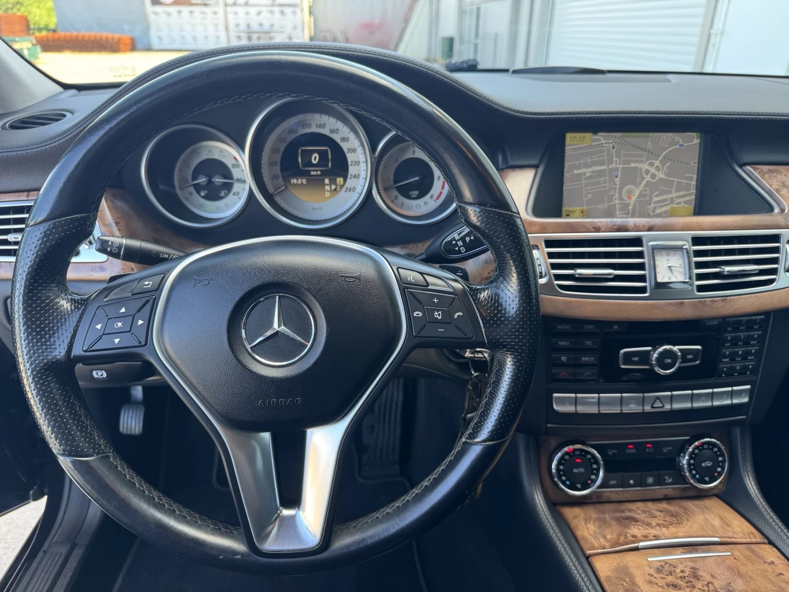 Mercedes-Benz CLS 350 FULL - изображение 9
