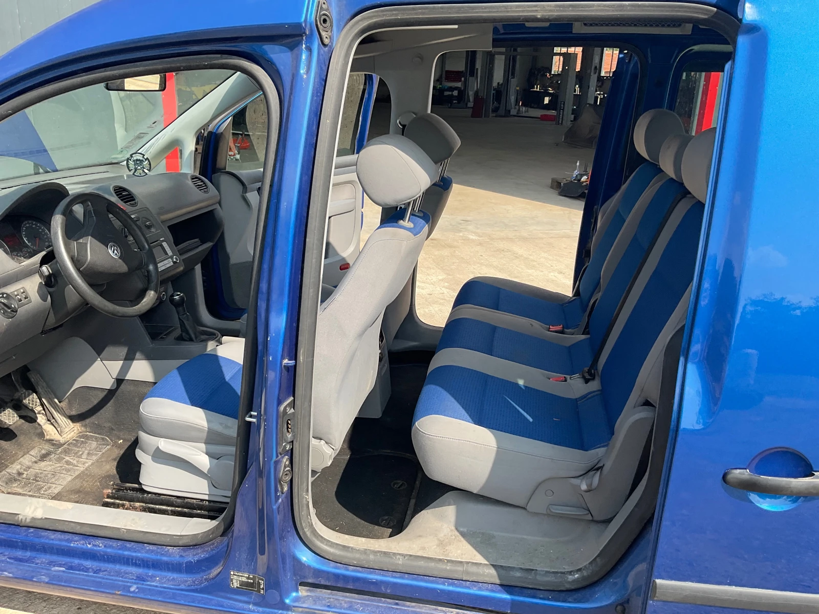VW Caddy 1.9 Motor климатик нов внос  - изображение 9