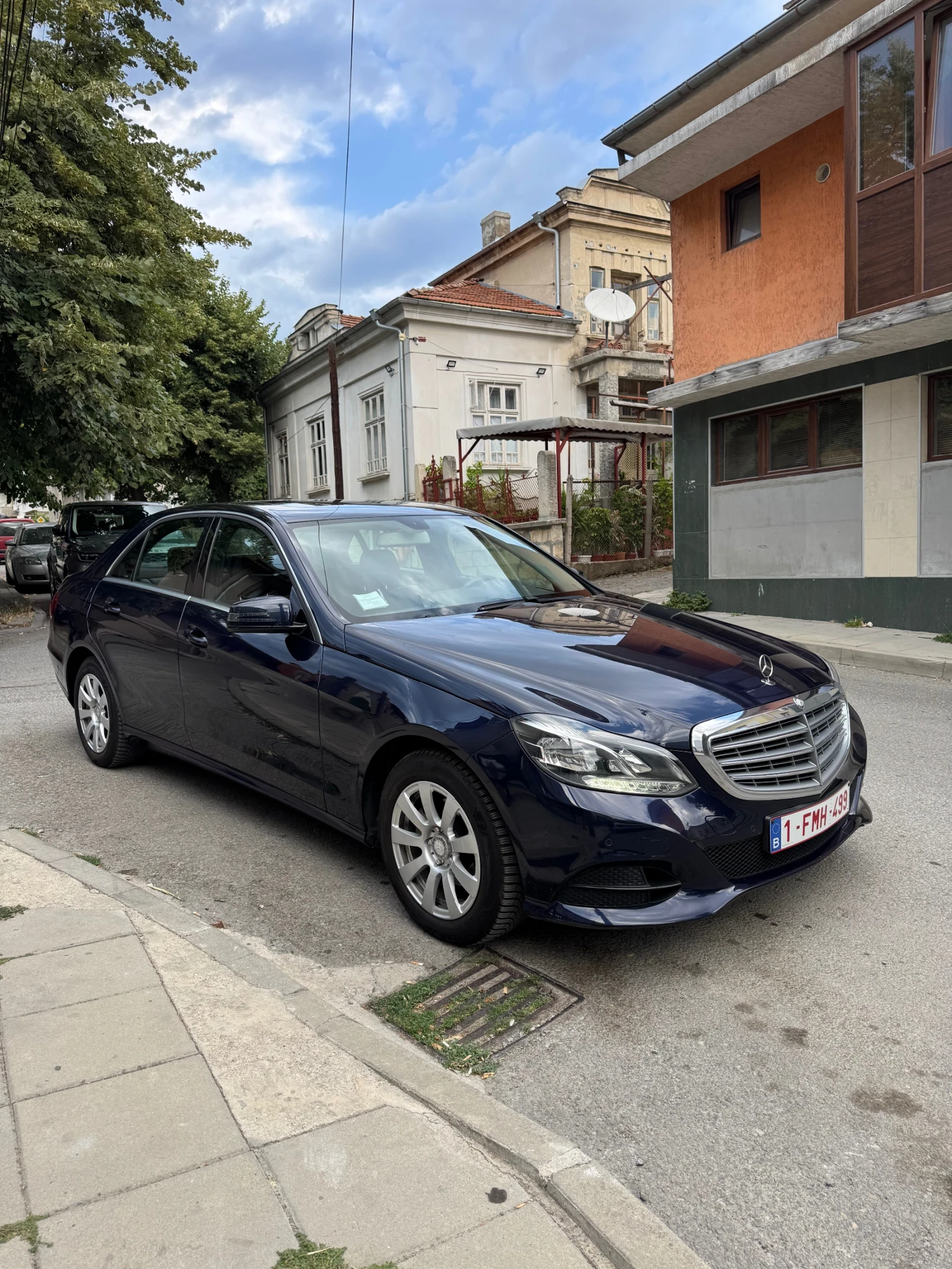Mercedes-Benz E 200 86000km РЕАЛНА - изображение 8